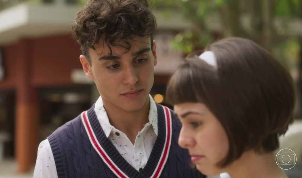 Gay Em Garota Do Momento Pedro Goifman Fala De Bissexualidade Minha Primeira Paix Ozinha