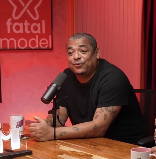 Vampeta Revela Cach E Bastidores De Ensaio Para Revista Gay O Que Eu Peguei De Modelo