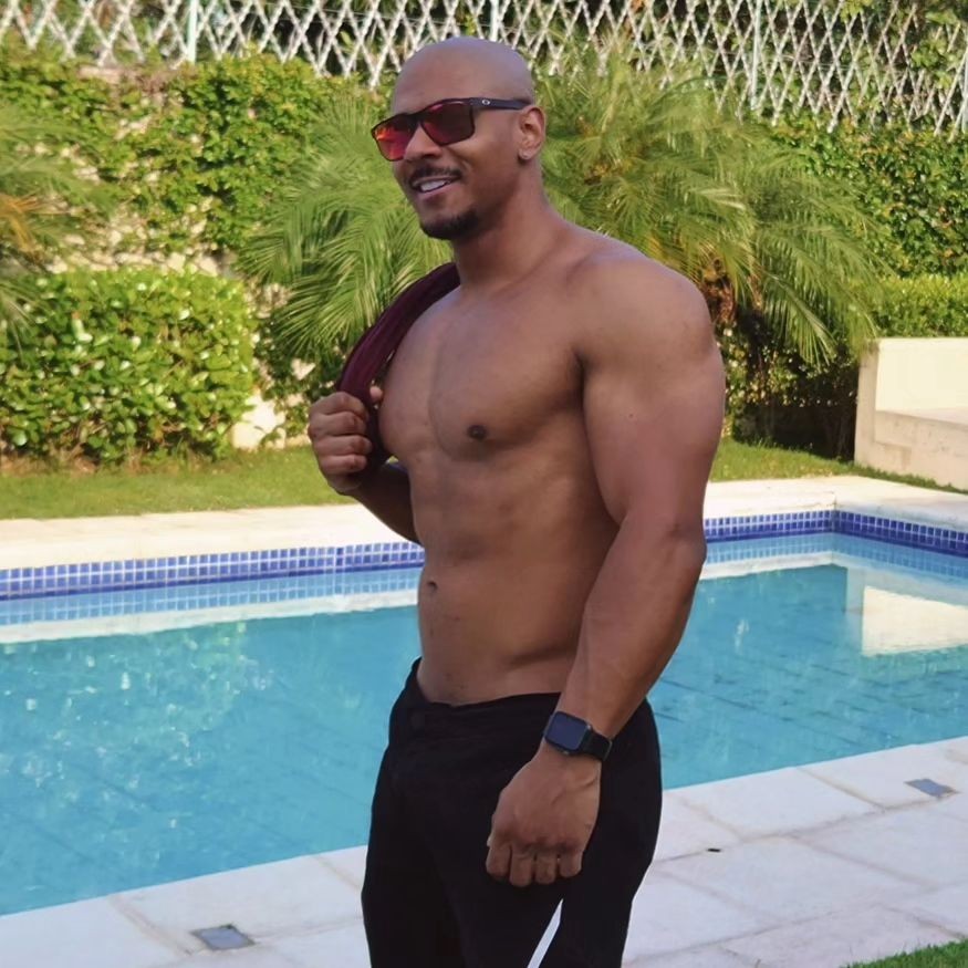 Ator Porn Turn De Sexo E Striptease E Trato A Mulher Andressa Urach Conhe A Lucas Ferraz