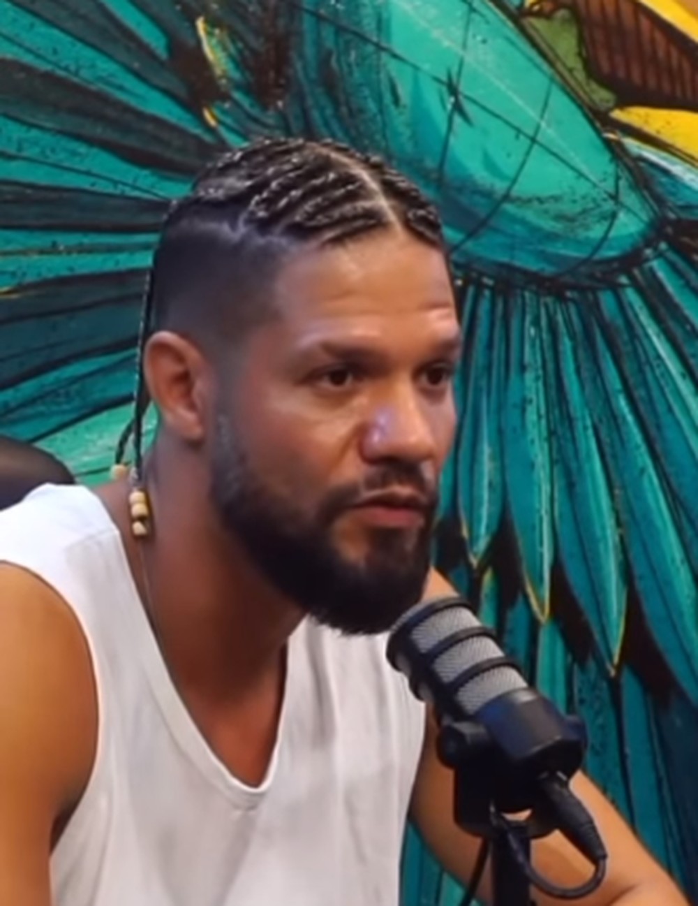 Ex Bbb Juninho Diz Que Deniziane Se Desculpou Por Apoiar Alane Em Acusa O De Ass Dio