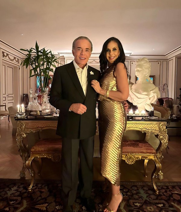 Mulher De Chiquinho Scarpa Rebate Seguidora Que Chama O Conde De Gay H Tero E Casado