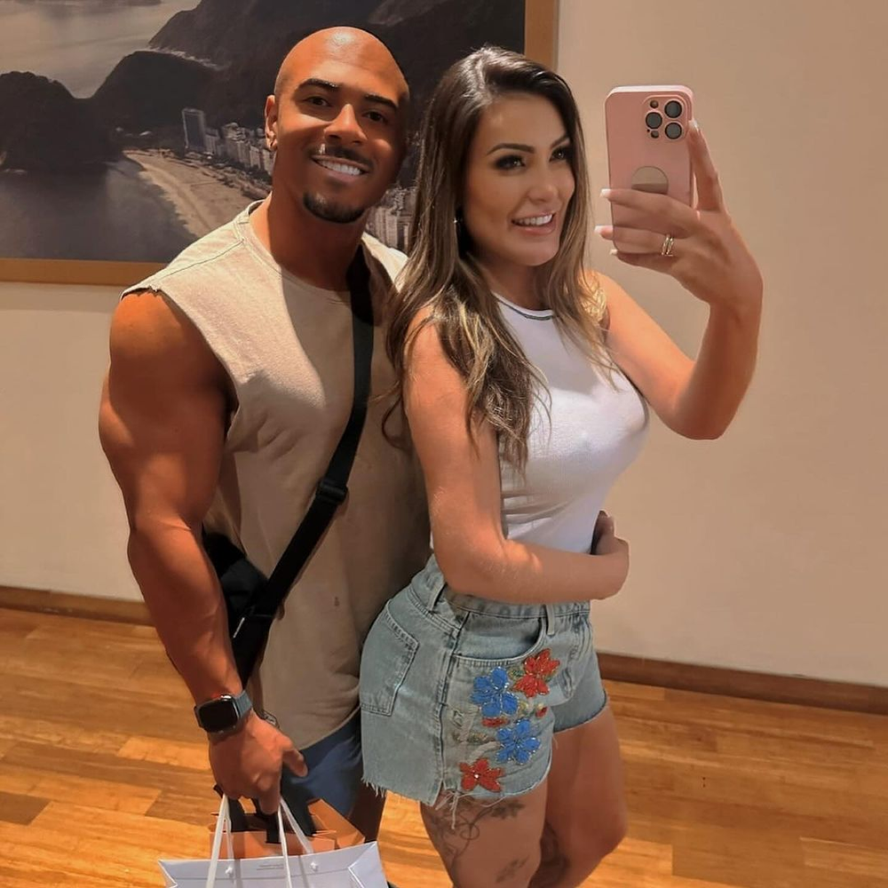 Ator Porn Turn De Sexo E Striptease E Trato A Mulher Andressa Urach Conhe A Lucas Ferraz