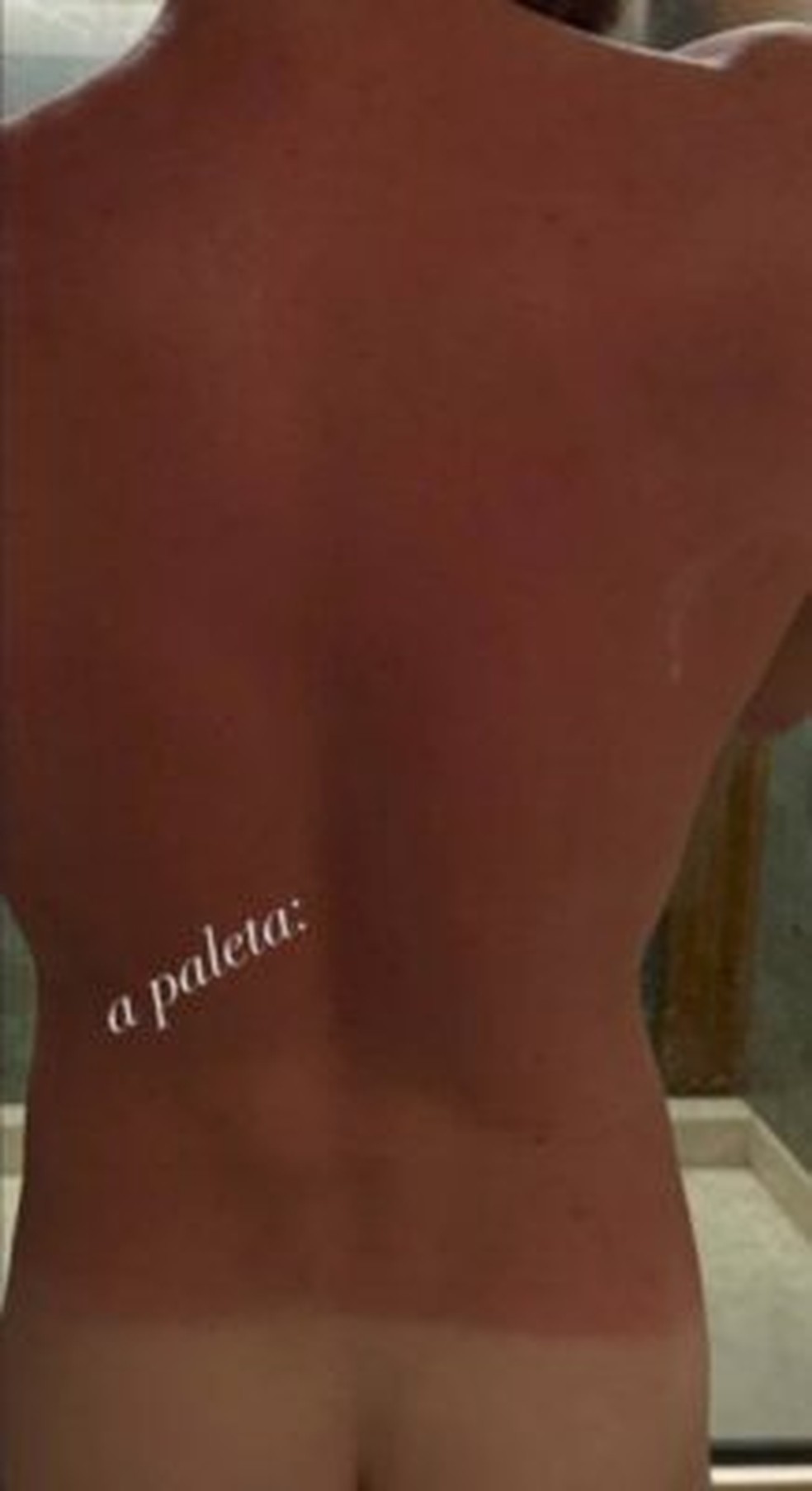 João Lucas posta foto do bumbum e depois apaga — Foto: reprodução/ instagram