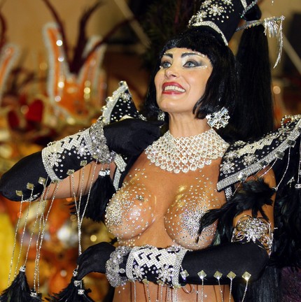Ângela Bismarchi no carnaval de 2008 — Foto: Wania Corredo 