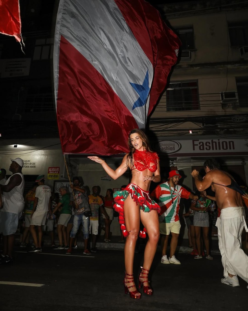 Mariana Goldfarb desfilar&aacute; pela Grande Rio pelo segundo ano &mdash; Foto: LUFZ