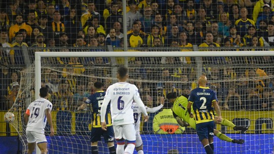 Com belo gol de Marinho, Fortaleza empata com Rosario pela Sul-Americana