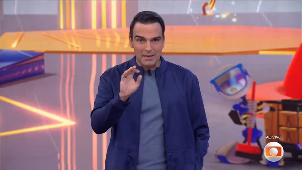 Tadeu Schmidt, apresentador do programa &mdash; Foto: reprodu&ccedil;&atilde;o/gshow