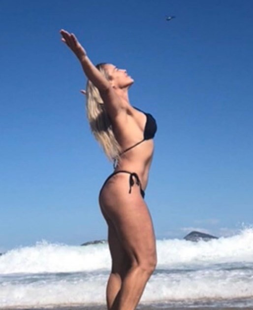 Ana Claudia Soares, ex-mulher do bicheiro Maninho — Foto: Arquivo/Globo e Instagram