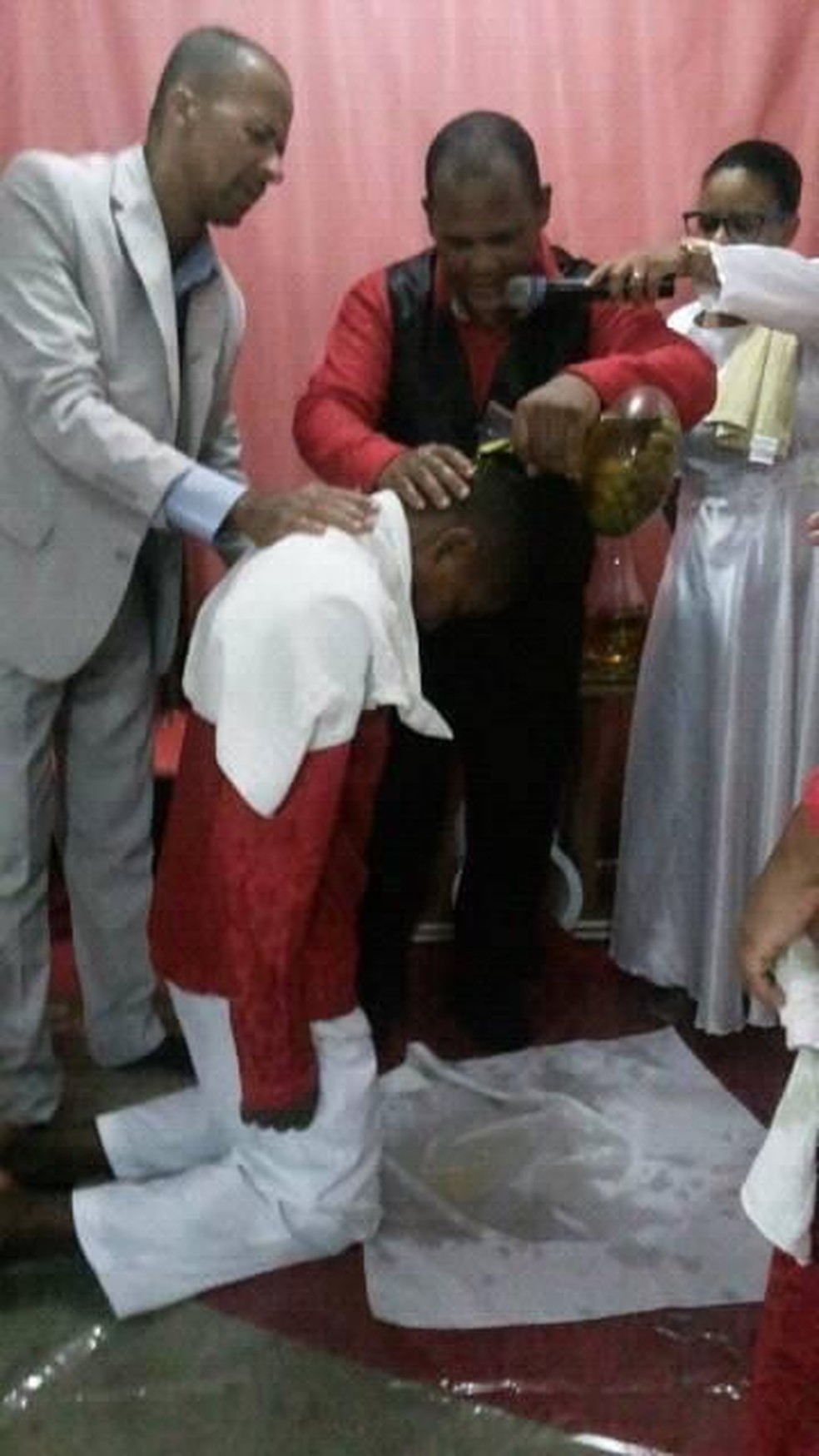 Filho de pastor, Davi, do 'BBB 24', cresceu 'pregando' na igreja &mdash; Foto: Reprodu&ccedil;&atilde;o/Facebook