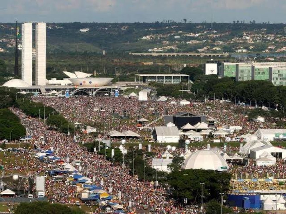 Show do RBD em Brasília, em que a banda gravou "Live in Brasília" — Foto: reprodução
