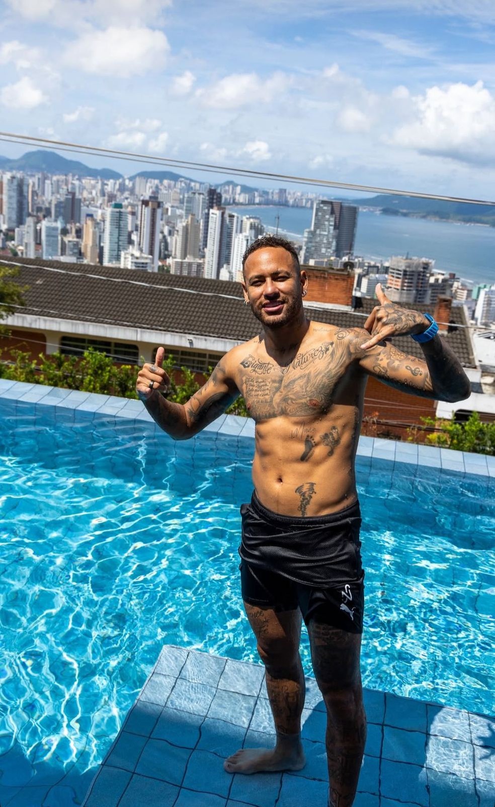 Neymar e Bruna Biancardi passam fim de semana juntos na nova mans&atilde;o do jogador &mdash; Foto: Instagram