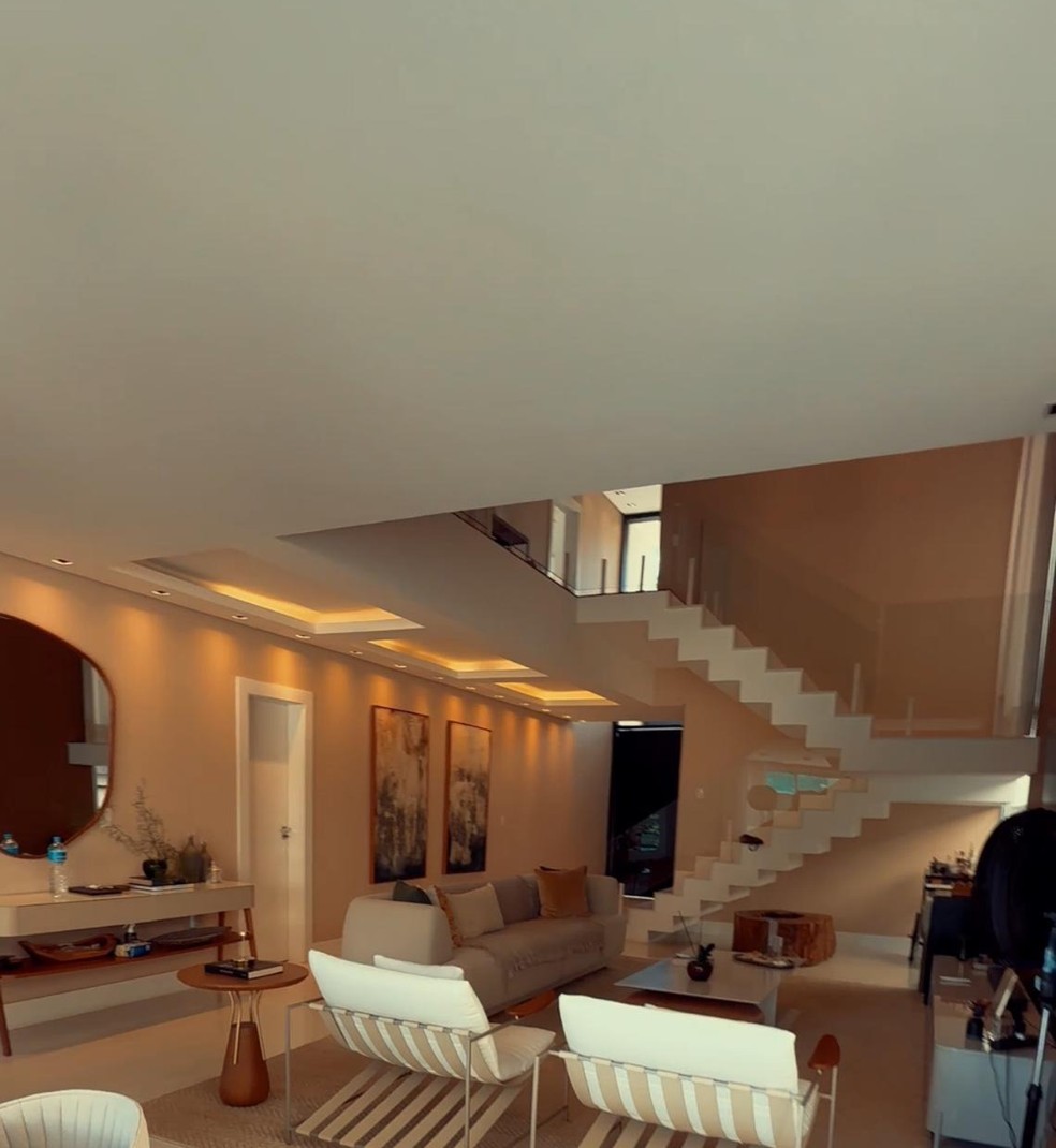 Neymar compra mansão de R$ 5,5 milhões para Amanda Kimberlly e Helena — Foto: Divulgação
