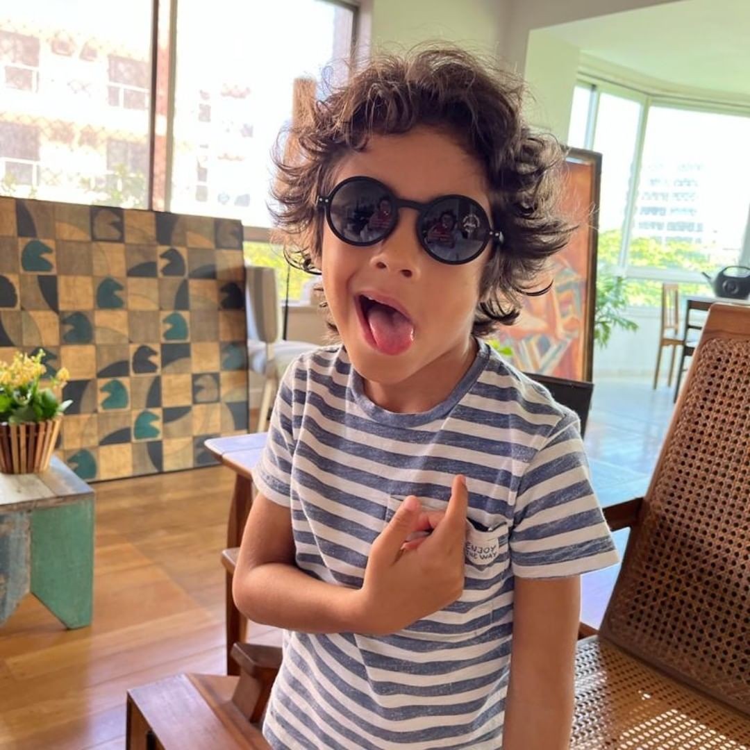 Silvio Guindane se rende ao Instagram a pedido do filho e posta fotos ...