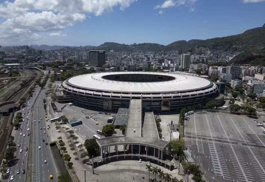 Multa de R$ 1 milhão, mosaico e carga máxima: veja detalhes de pedido do Vasco na Justiça por Maracanã