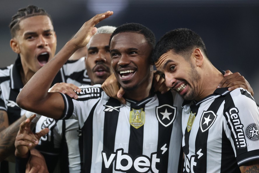 No G4! Botafogo vence o Bahia em casa e sobe na classificação do ...