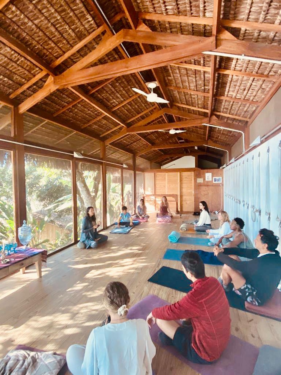 Daniella Zylbersztajn em workshop de "breathwork" na Casa Luz, em Paraty — Foto: arquivo pessoal