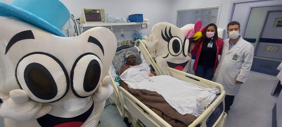 Val&eacute;ria passou 39 dias em um dos isolamentos do CTI do Hospital Estadual Alberto Torres (Heat), em S&atilde;o Gon&ccedil;alo &mdash; Foto: Divulga&ccedil;&atilde;o