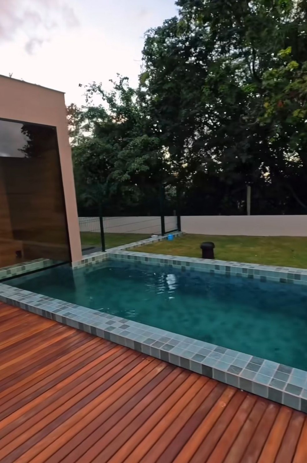 A mansão de Rico Melquiades em Alagoas — Foto: Instagram