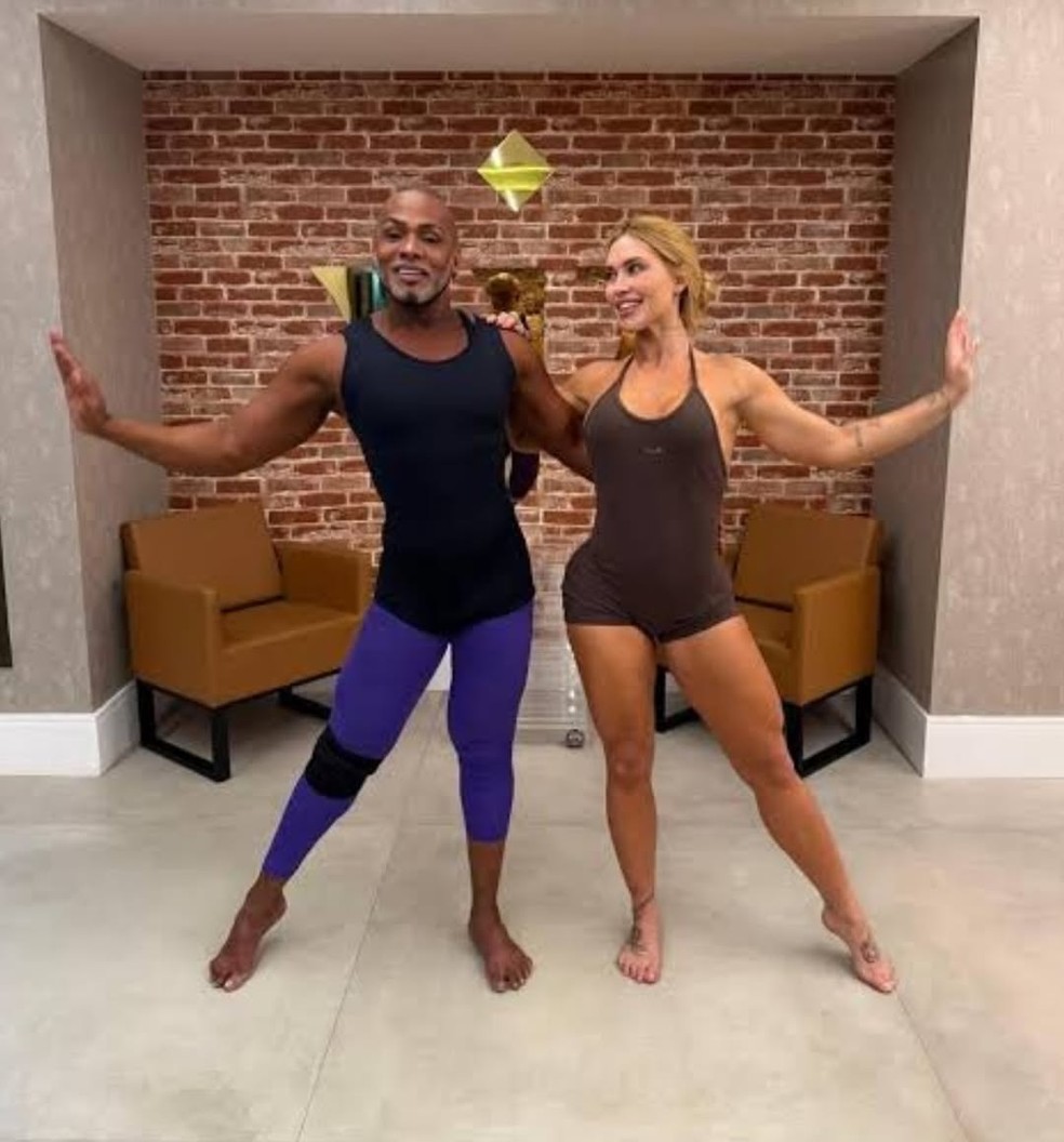 Carlinhos Salgueiro é professor de samba de Virginia — Foto: Reprodução/Instagram