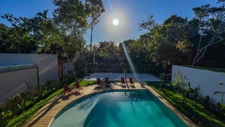 Namorada de Belo se hospeda em mansão em Trancoso com diárias de R$ 5 mil — Foto: rep/ instagram