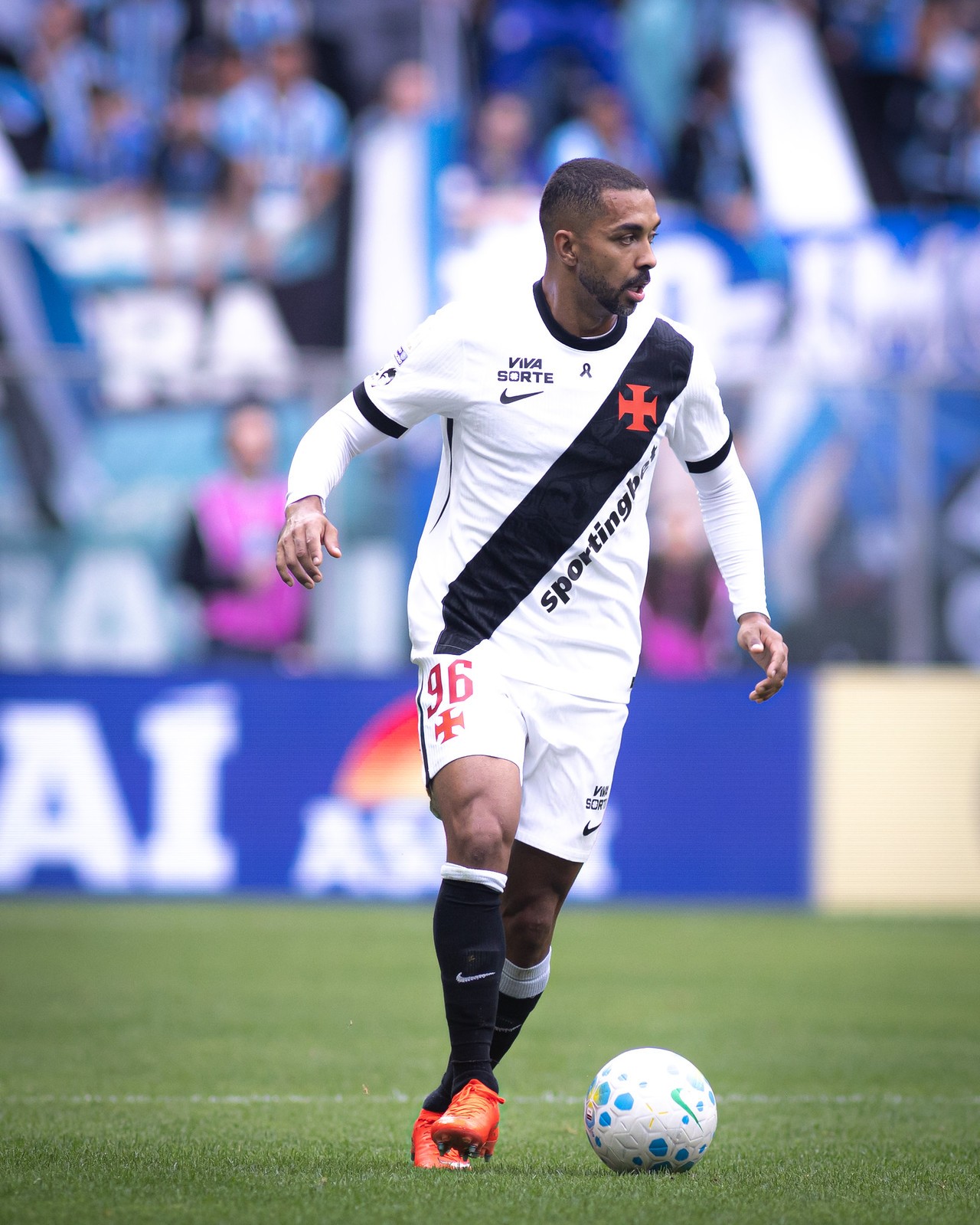Paulo Henrique diz estar 'com bastante dor', mas que vai tentar estar apto para Vasco e Boca Juniors: 'Fazer o que for possível'
