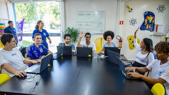 Espaços da Juventude têm 3.500 vagas em cursos gratuitos de tecnologia, inovação e qualificação profissional Espaços da Juventude têm 3.500 vagas em cursos gratuitos de tecnologia, inovação e qualificação profissional