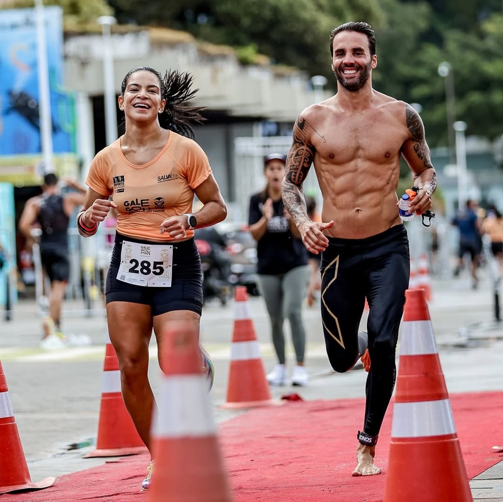 Ex-marido de Ivete Sangalo participa de competição de aquathlon em Salvador — Foto: Reprodução/Instagram