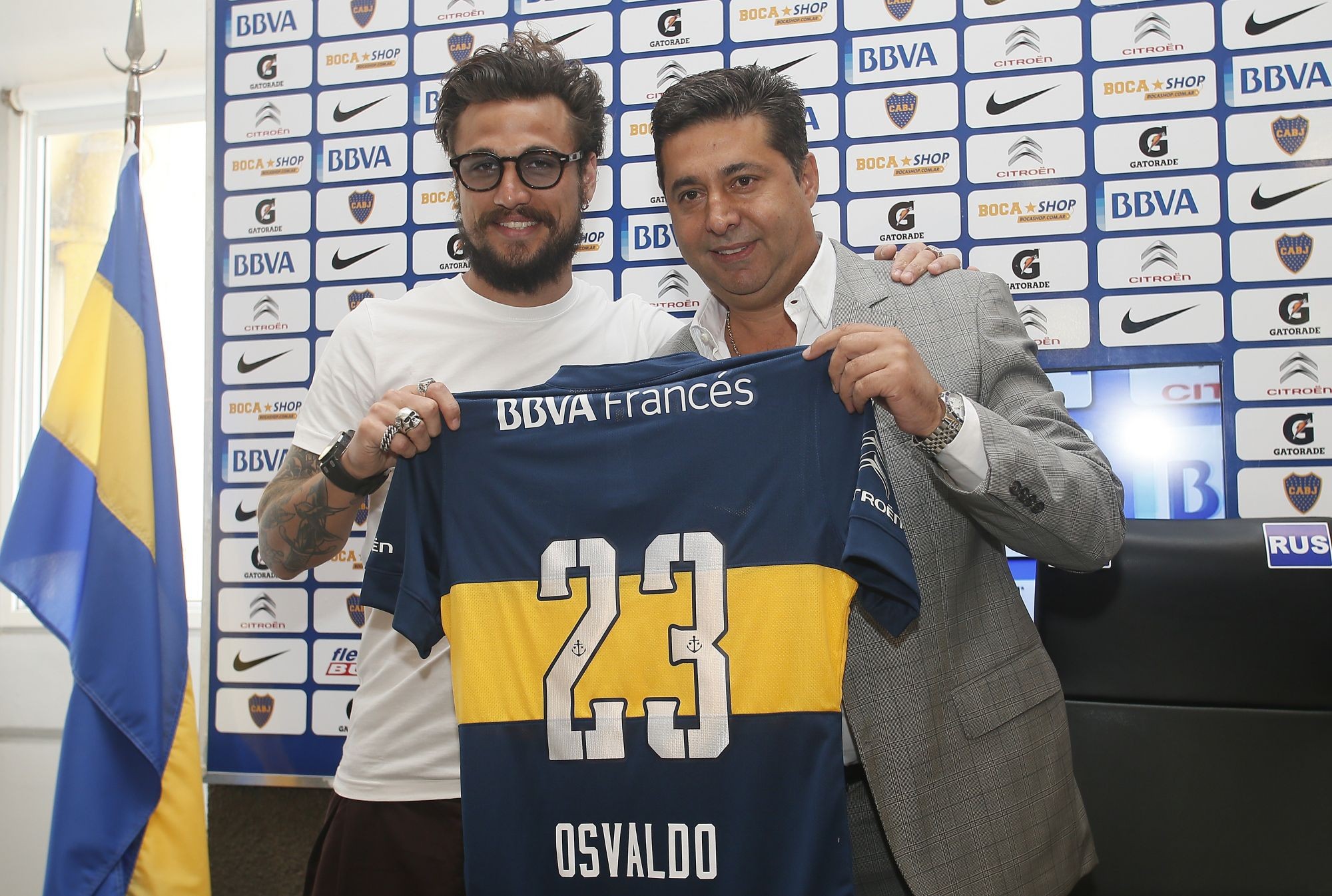Ex-atacante Pablo Osvaldo é internado após sofrer derrame pleural