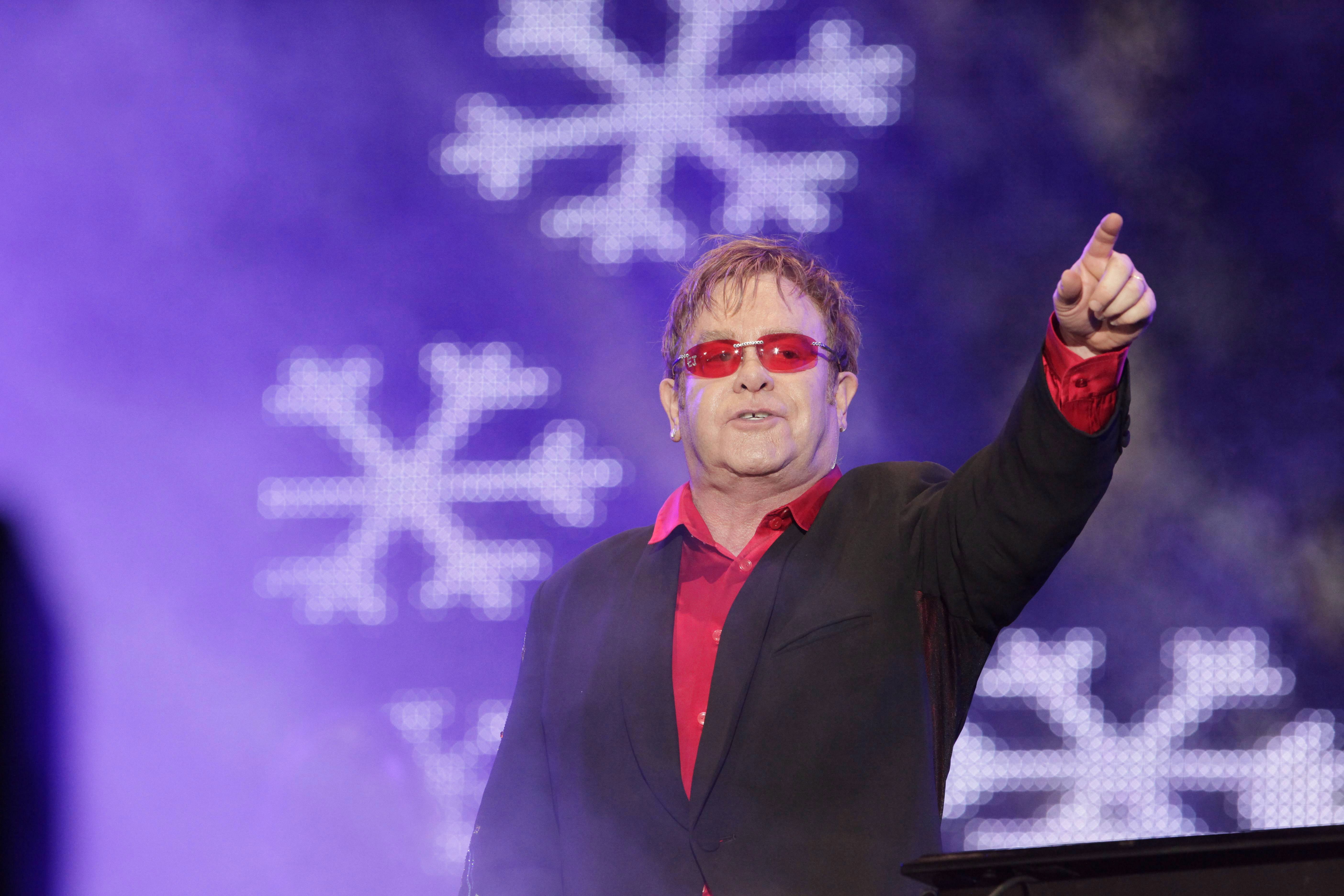 Com show de Elton John, Rock in Rio esgota terceira data: veja dias disponíveis para comprar ingressos - QTU Questões do Universo
