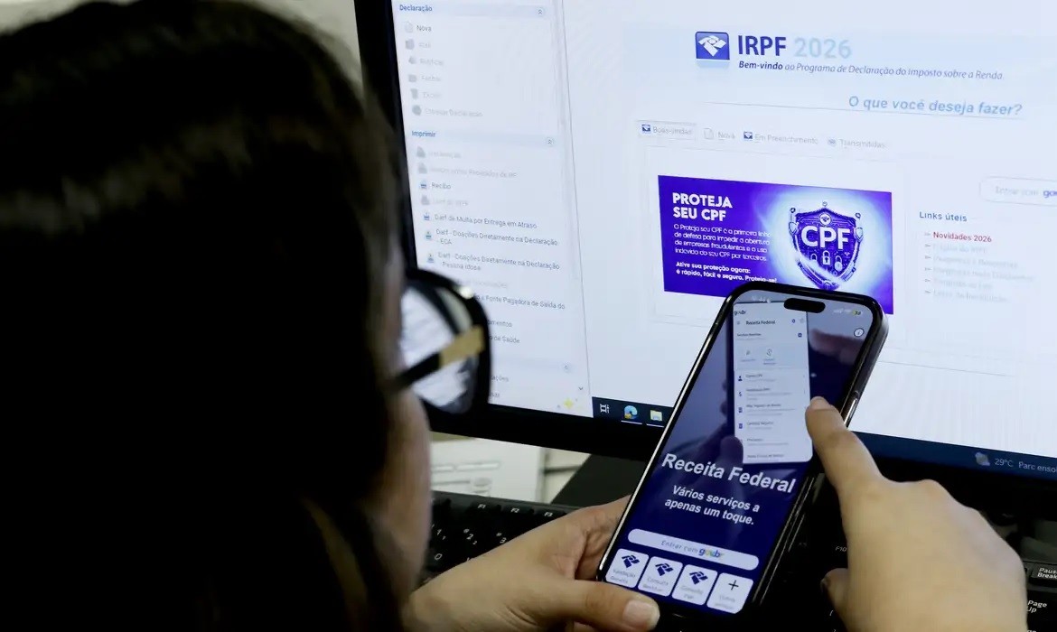 Receita Federal envia cartas a 498 mil contribuintes que estão na malha fina até o dia 20