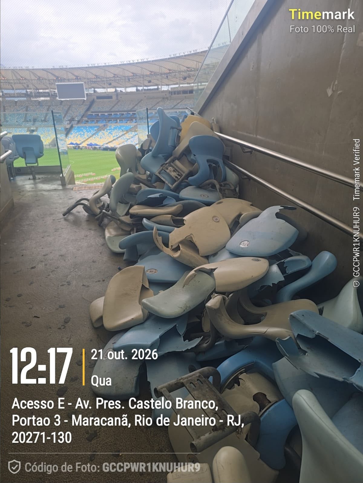 Vândalos depredam o Maracanã em jogo entre Vasco e Boca Juniors pela Sul-americana