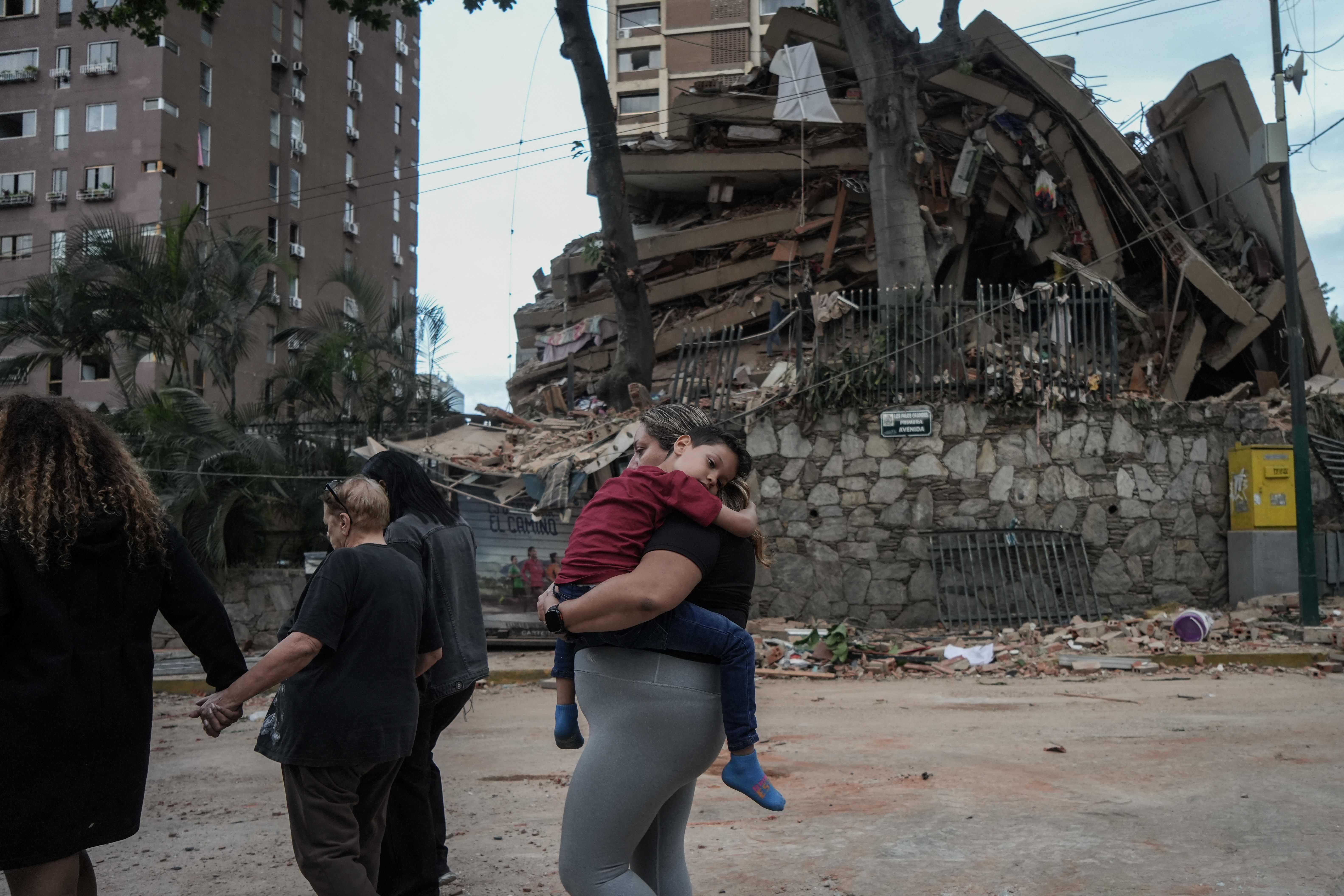 Maior abalo registrado no país em mais de um século: terremotos na Venezuela deixam centenas de mortos e feridos