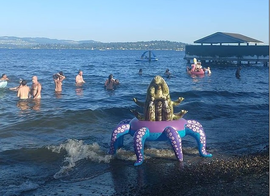 Naturistas em famosa praia de Seattle: dias contados para a pr&aacute;tica