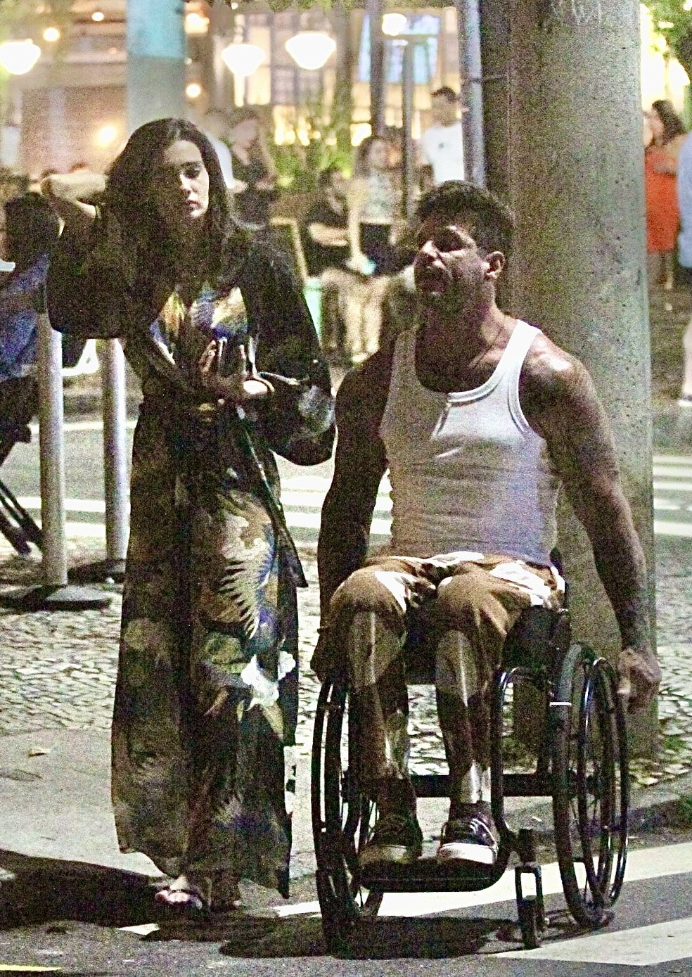 A top model Amanda Santos é a nova namorada de Fernando Fernandes — Foto: Extra