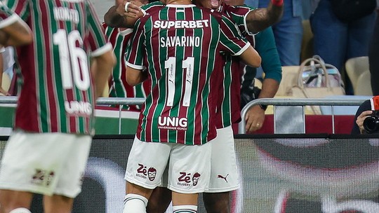 Diante de Hulk, Fluminense vence São Paulo e se mantém na briga pelo topo da tabela do Brasileiro