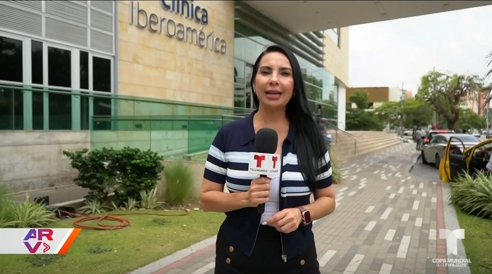 Repórter atualiza estado de saúde do pai de Shakira — Foto: Reprodução/Telemundo