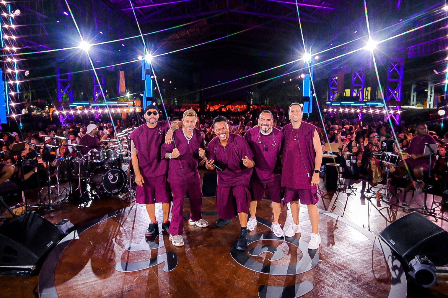 Sorriso Maroto, Léo Santana e Jorge Vercillo estão entre os shows no Rio neste fim de semana; confira a programação