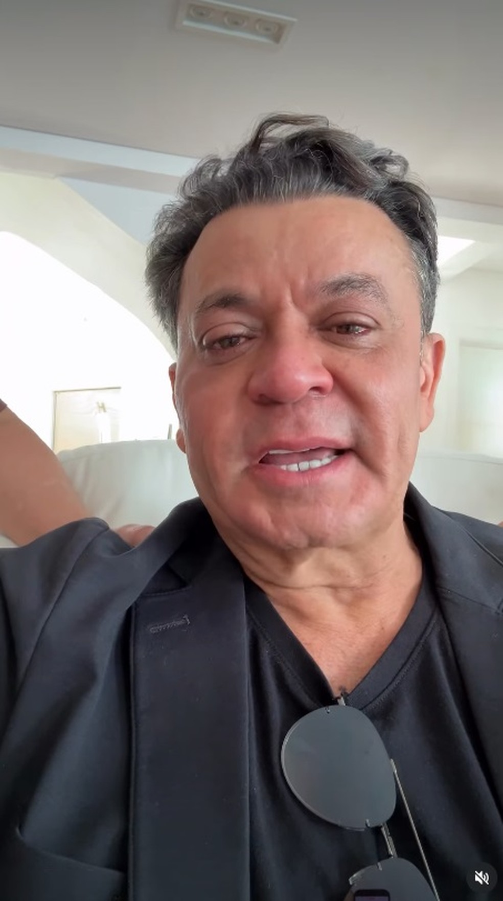 Frank Aguiar lamenta a morte do pai, aos 87 anos — Foto: Reprodução/Instagram