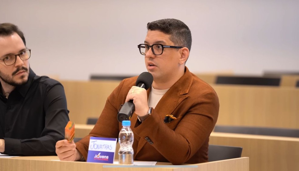 Jhon Freitas integrou o júri ao lado de outros nomes ligados à inovação e à educação — Foto: Divulgação