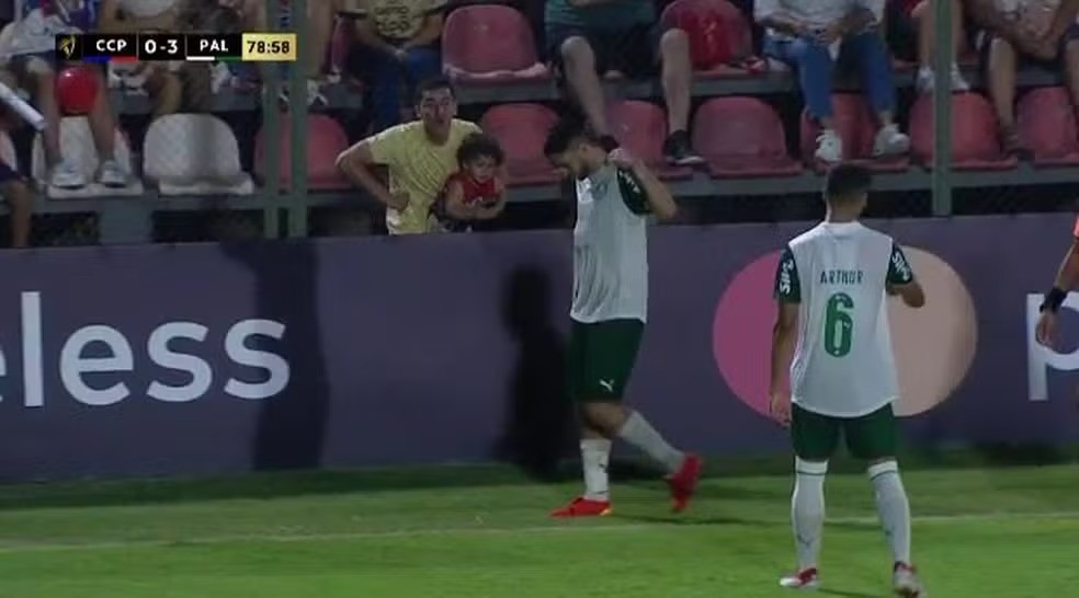 Jogadores do Palmeiras sofrem caso de racismo na Libertadores Sub-20 — Foto: Reprodução