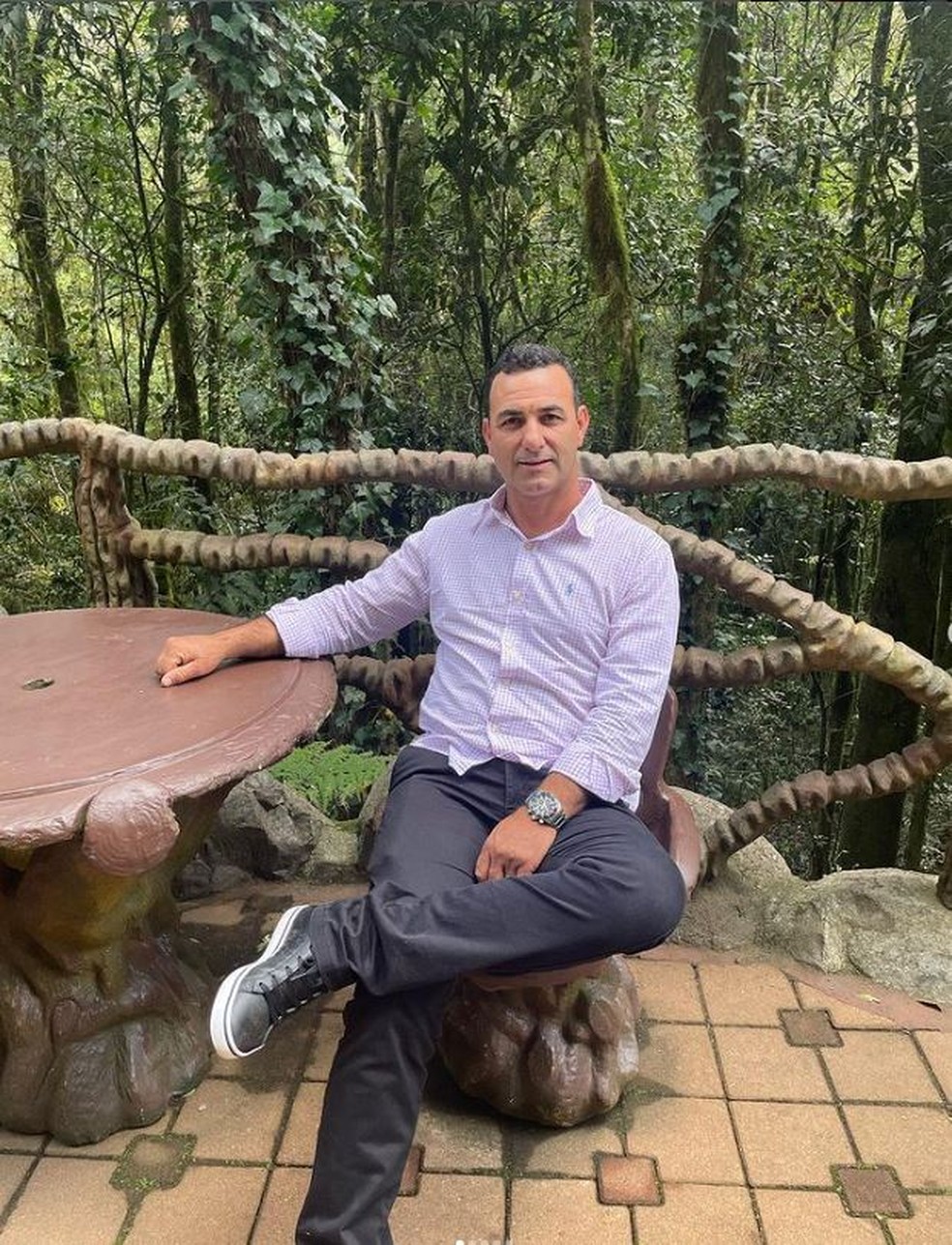Pai de Matteus do "BBB 24", Giovani Vargas, aprova Cunhã como nora — Foto: rep/ instagram