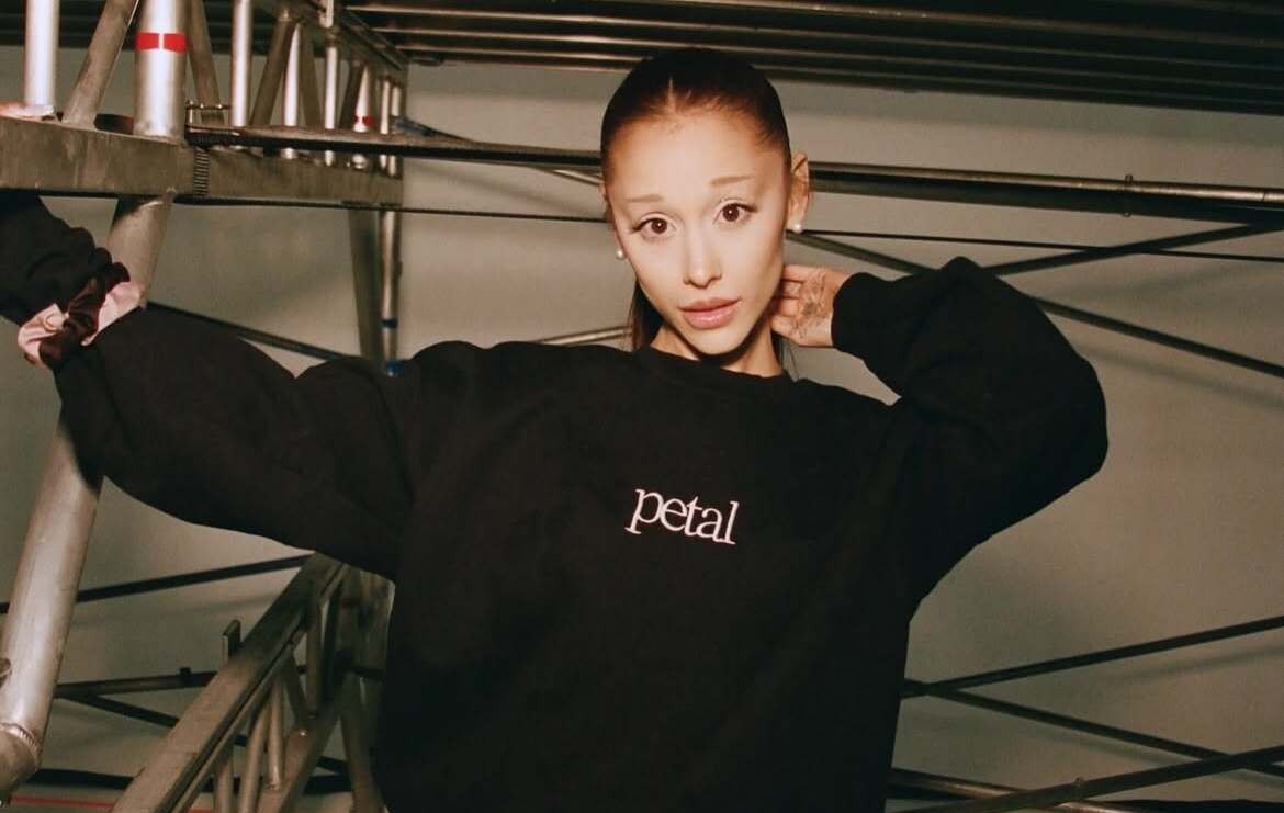 Voz de Ariana Grande é inserida em vídeo de Trump e cantora se revolta: 