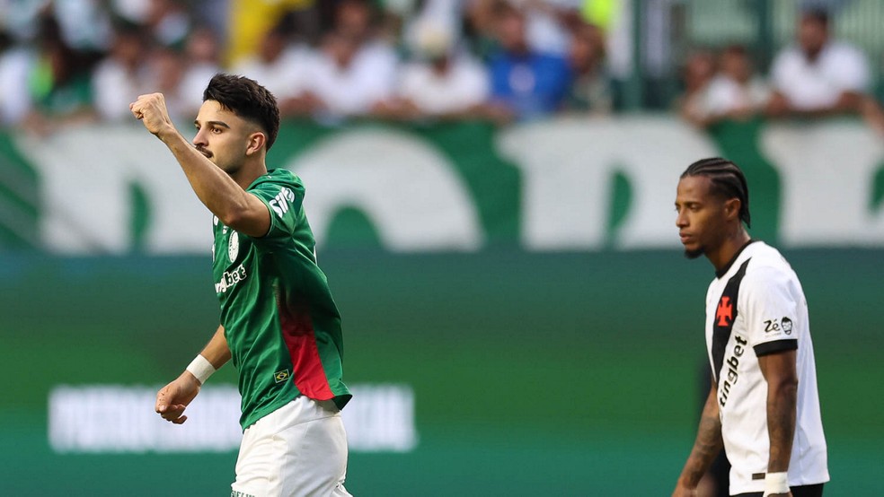 Flaco Lopez marcou dois gols na goleada do Palmeiras sobre o Vasco, em São Paulo — Foto: Cesar Greco / Palmeiras