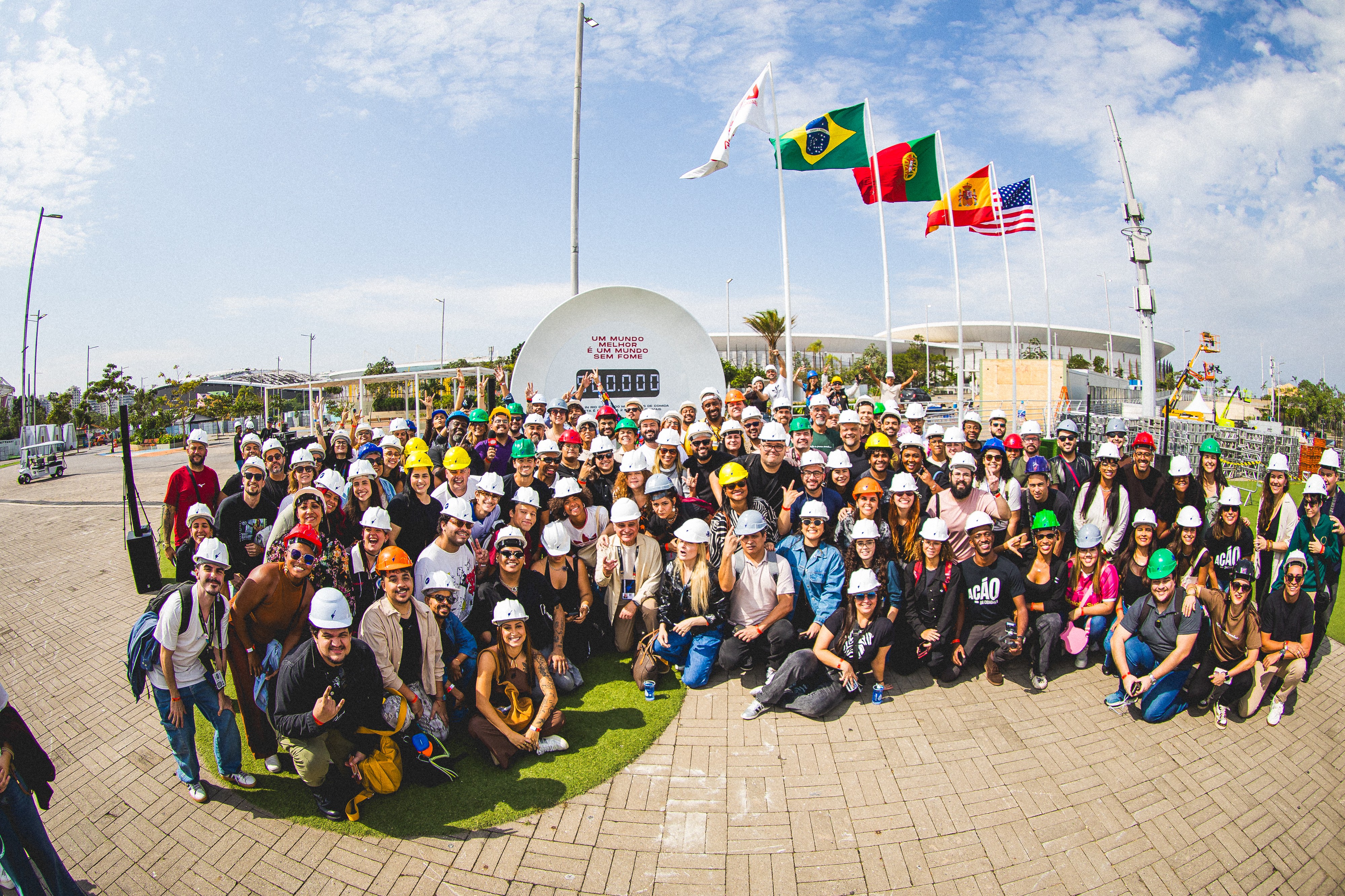 Rock in Rio lança campanha para chegar a 2 milhões de pratos de comida doados, com sorteio de ingressos
