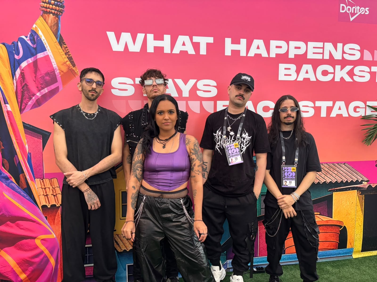 Banda formada na Baixada Fluminense se surpreende com reação do público ao estrear no Rock in Rio: 'Ficha caindo'