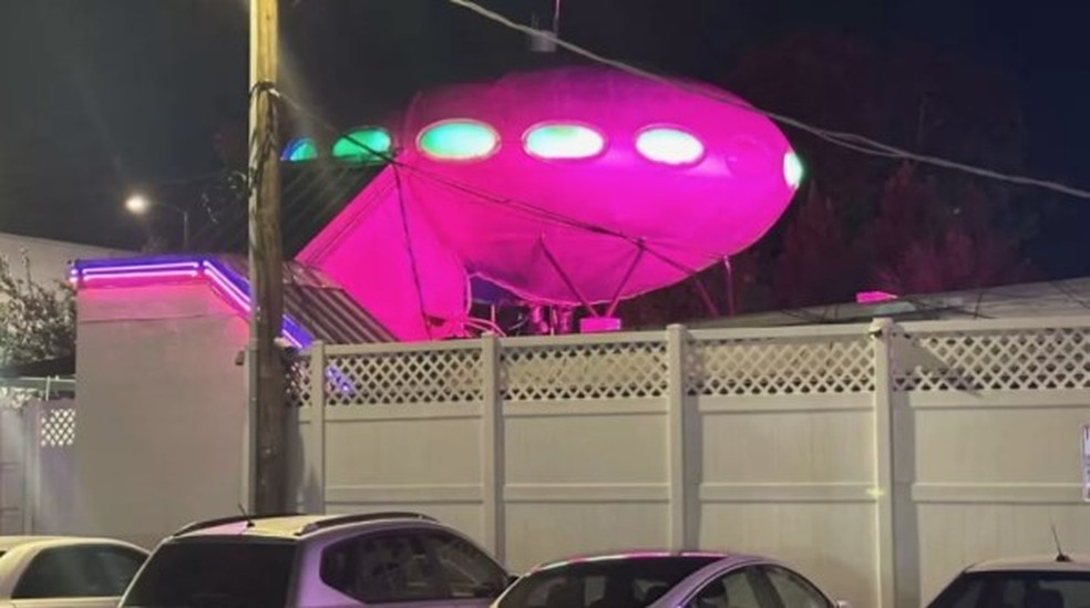 'Casa do Futuro', criada no auge da corrida espacial, faz sucesso como clube de striptease na Flórida — Foto: Reprodução