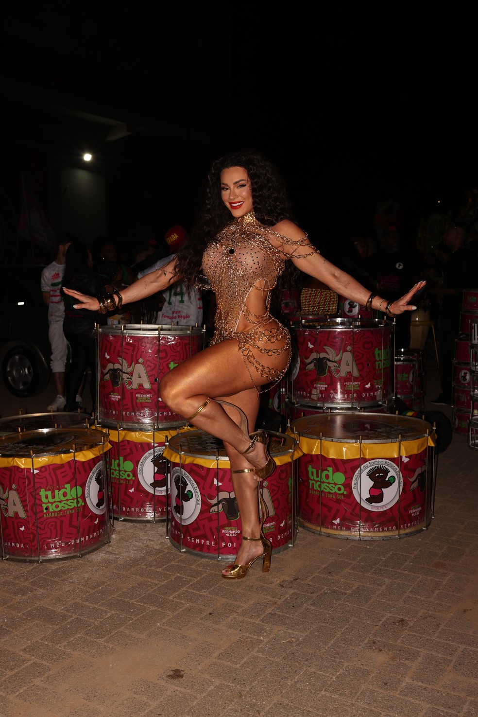 Juju Salimeni usa figurino ousado em minidesfile em SP &mdash; Foto: Divulga&ccedil;&atilde;o