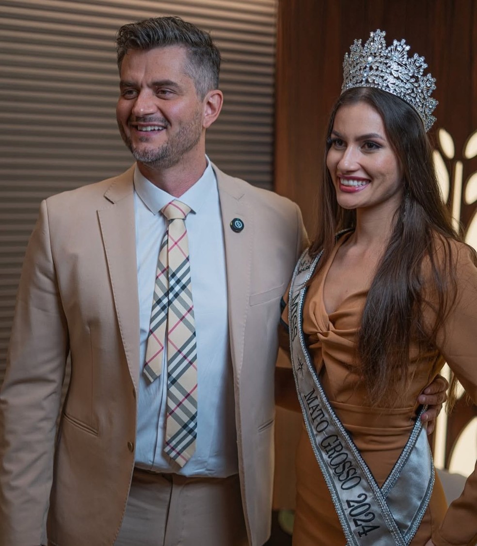 Calita Franciele com o ex-BBB Marcos Harter  Foto: Instagram