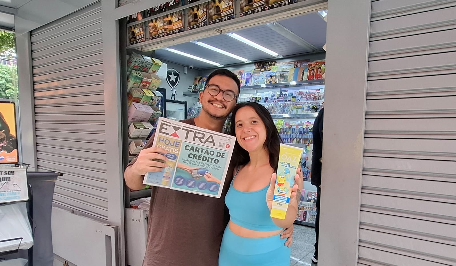 Presentão nas bancas! Leitores do EXTRA ganham protetor solar neste domingo