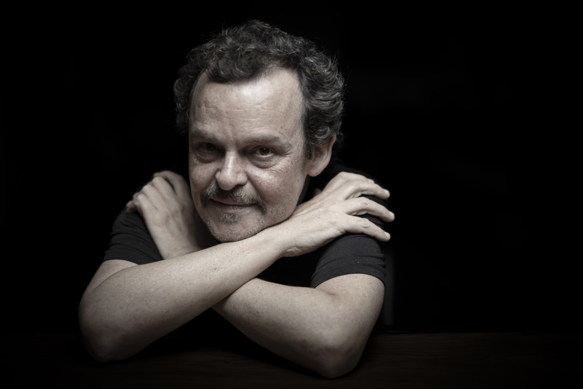 Matheus Nachtergaele: 'Envelhecer Dói', Ator Reflete Sobre Seu Aniversário de 57 Anos